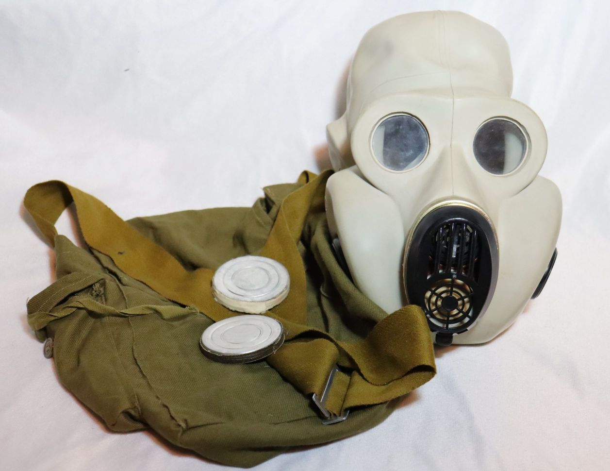 USSR PBF Gas Mask with Bag CJD Military Antiques - German Military Collectables